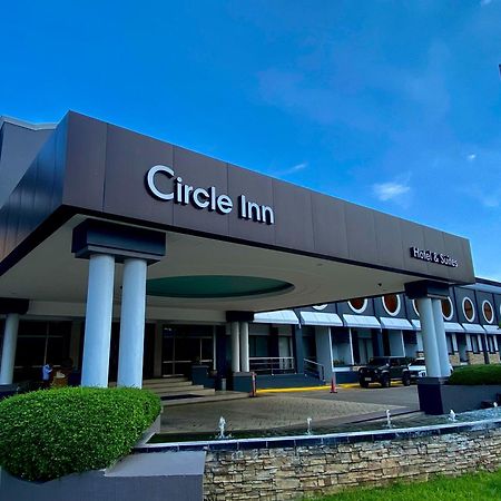 Circle Inn Hotel And Suites Баколод Экстерьер фото